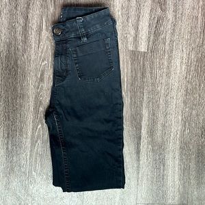 Free People Mid Rise Cute Front Pocket Black Skinny Jeans